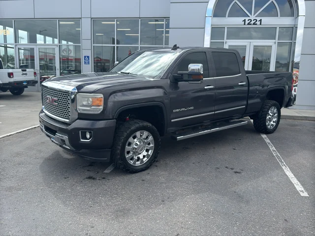 2015 GMC Sierra 2500 Denali