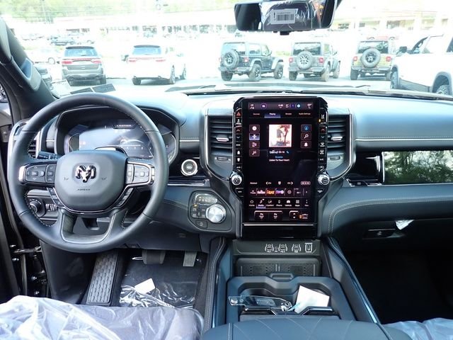 New 2026 Diamond Black Crystal Pearl-Coat Exterior Paint RAM Limited image 14