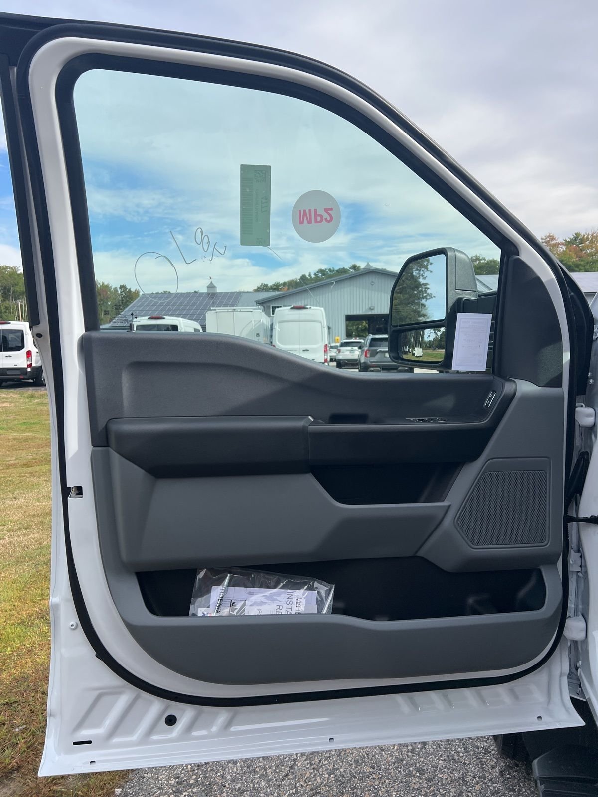 2026 Ford F-550 Super Duty Chassis Cab XL - Photo 11