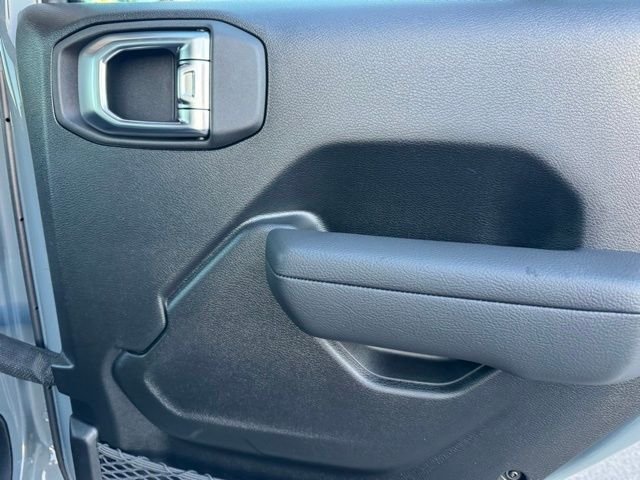 New 2026 Anvil Clear-Coat Exterior Paint Jeep Sport image 22