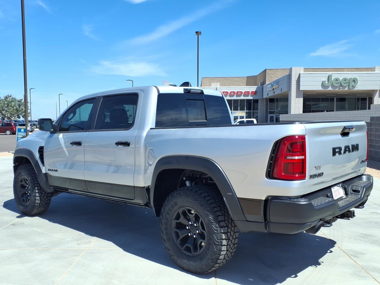 New 2026 Silver Zynith Exterior Paint RAM RHO image 4