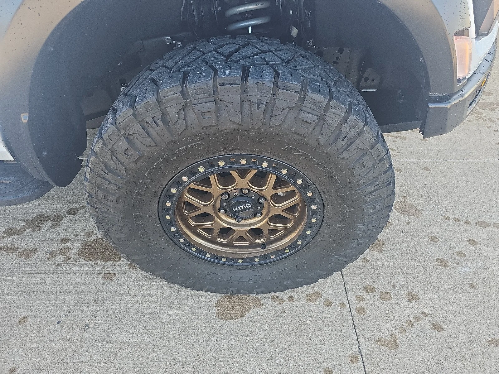 Used 2024  Ford Raptor image 3