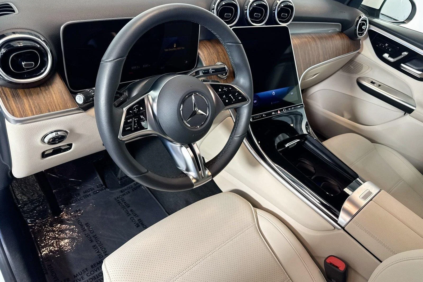 Used 2026 Polar White Mercedes-Benz GLC 300 image 9
