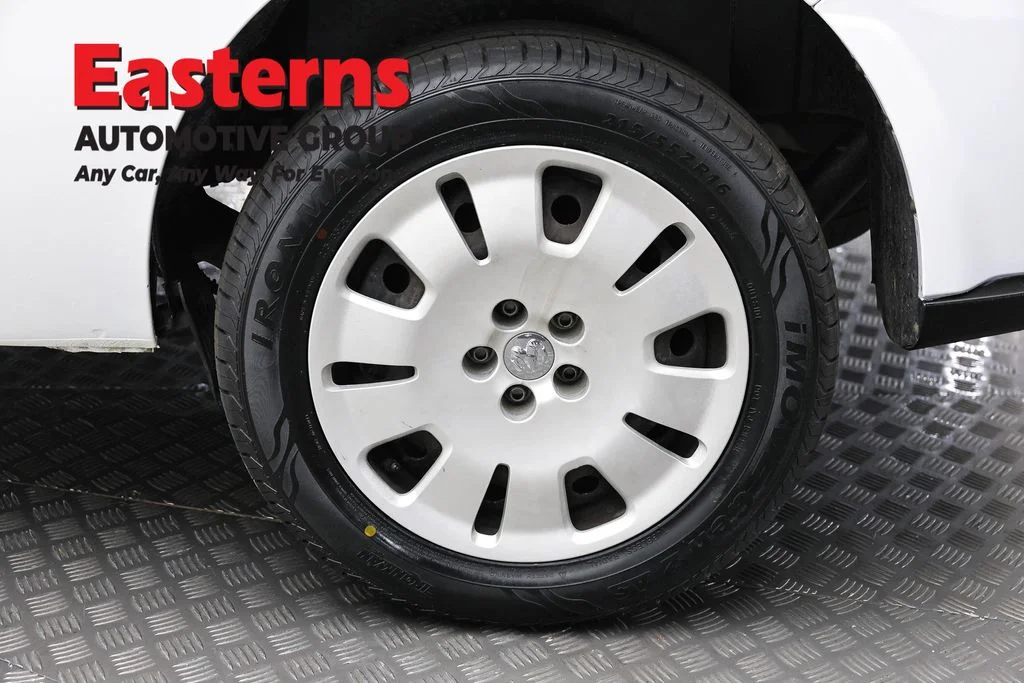 Used 2021 White Ram Tradesman SLT image 7