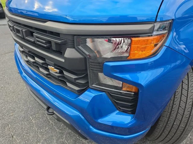 Used 2023 Blue Chevrolet Custom image 31