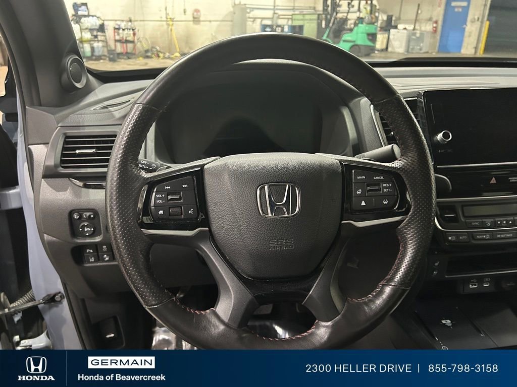 2025 Honda Ridgeline Black Edition - Photo 47