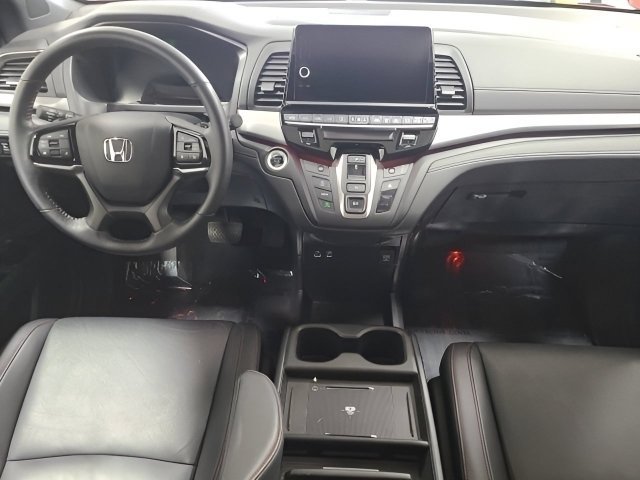 2025 Honda Odyssey Sport L - Photo 25