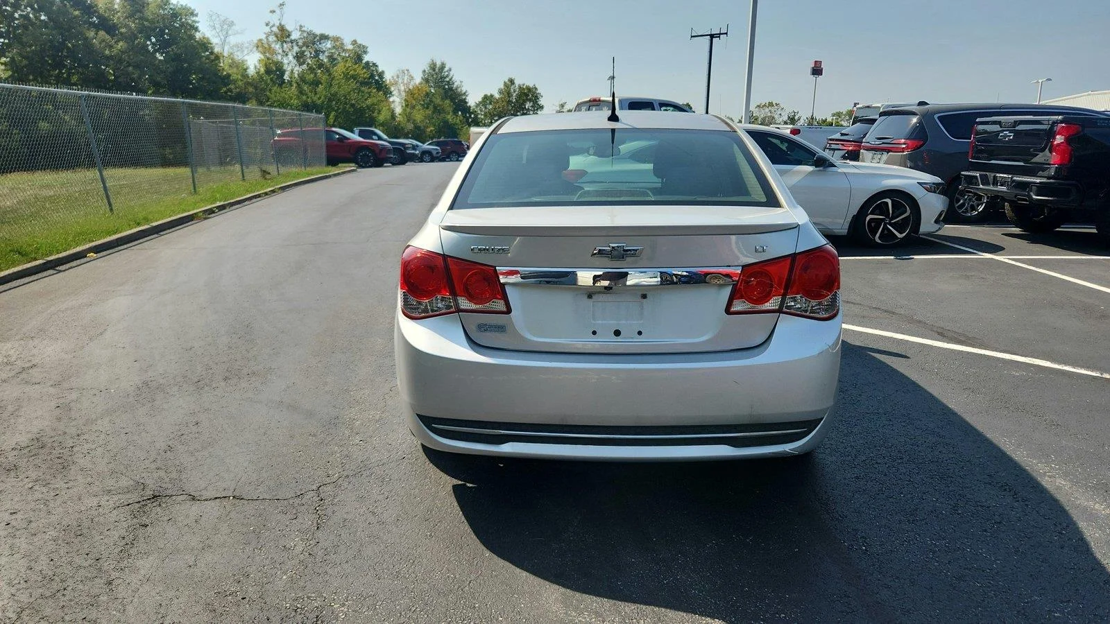 Used 2014 SILVER ICE METALLIC Chevrolet 1LT image 7