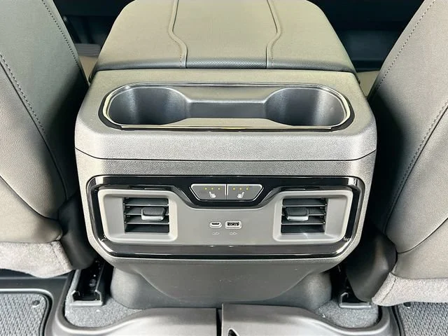 New 2026 Summit White GMC AT4 image 18