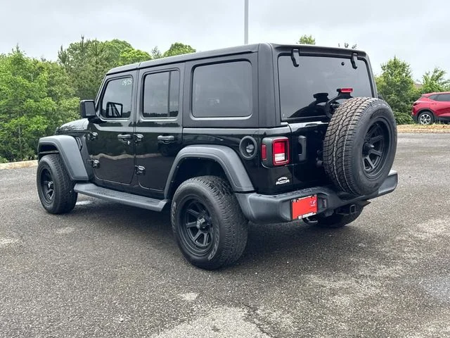 Used 2023 Black Jeep Sport S image 7