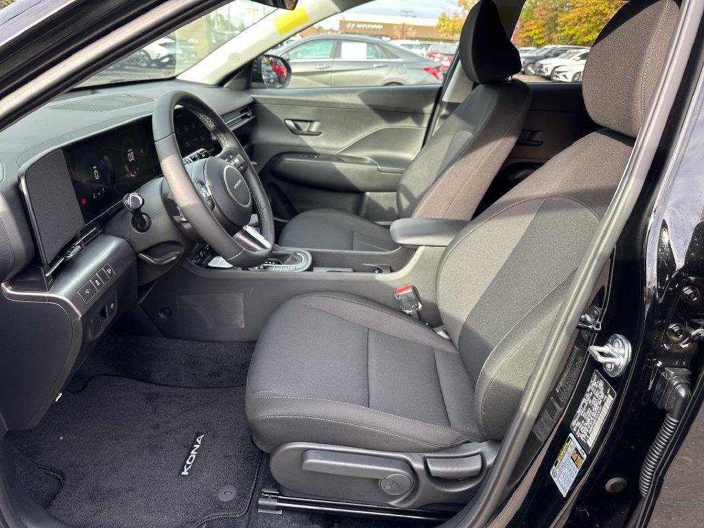 New 2027 Black Hyundai SEL Sport AWD image 14