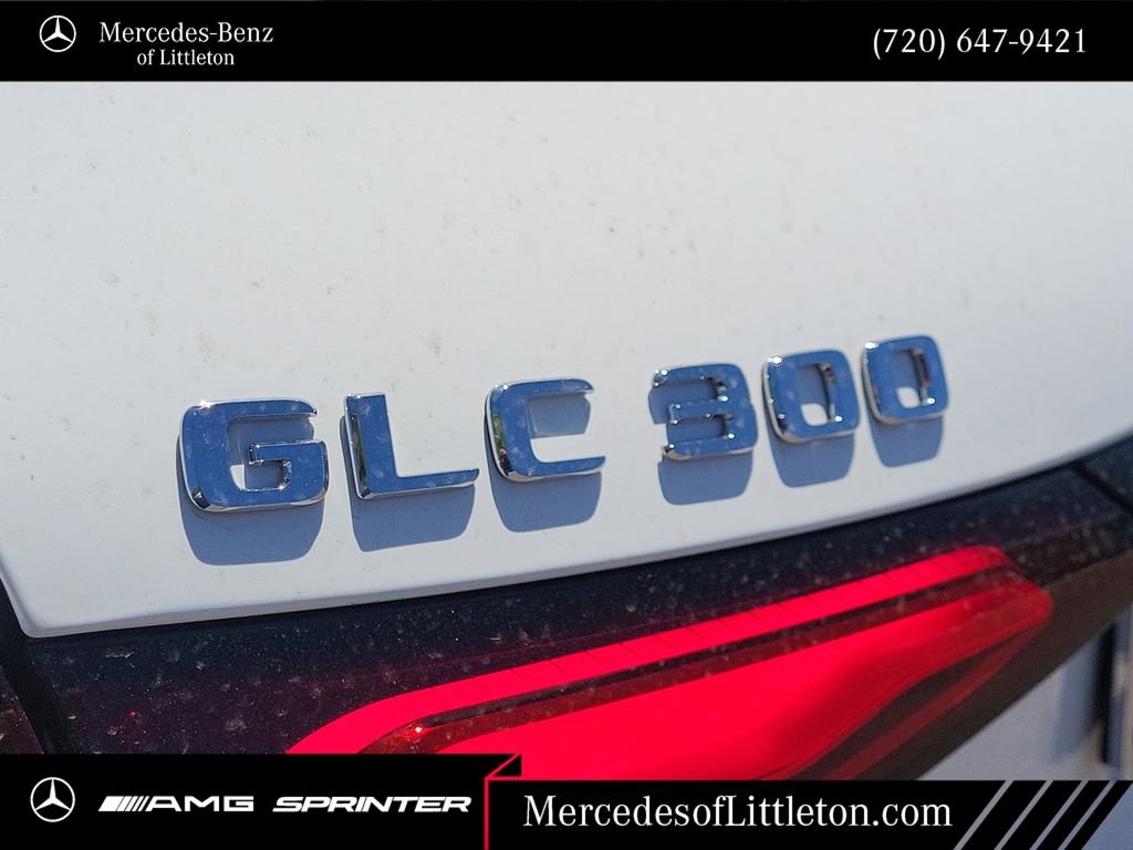New 2026 Polar White Mercedes-Benz GLC 300 image 11