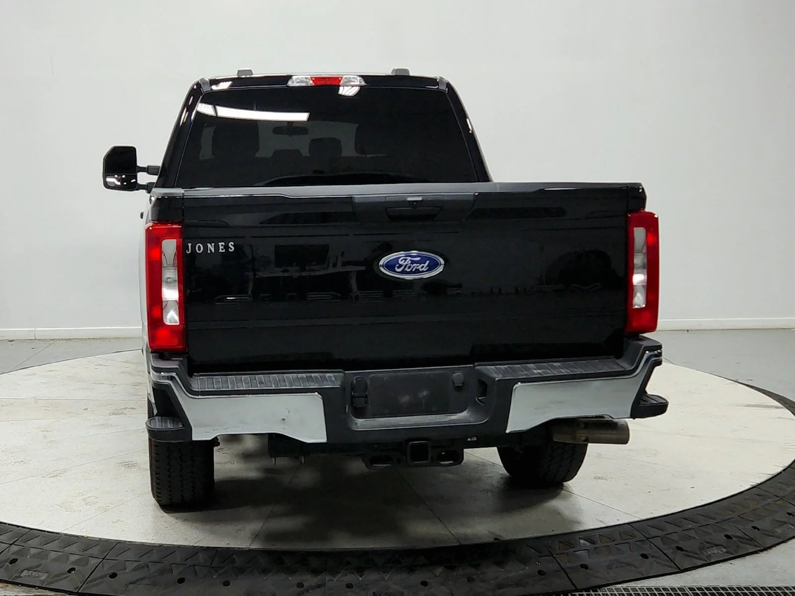 Used 2025 Black Ford XLT image 7