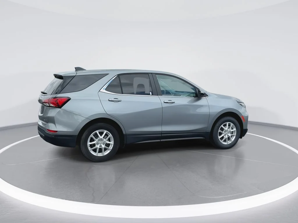 Used 2024 Gray Chevrolet LT image 8