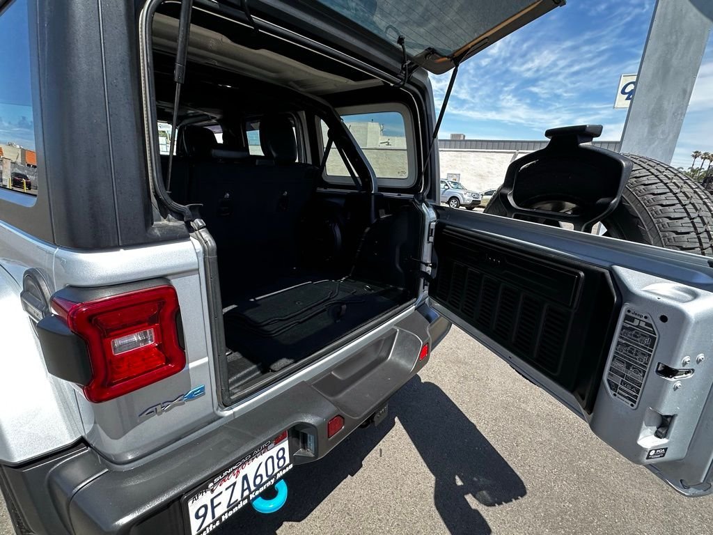 Used 2023 Silver Jeep Sahara 4xe image 5