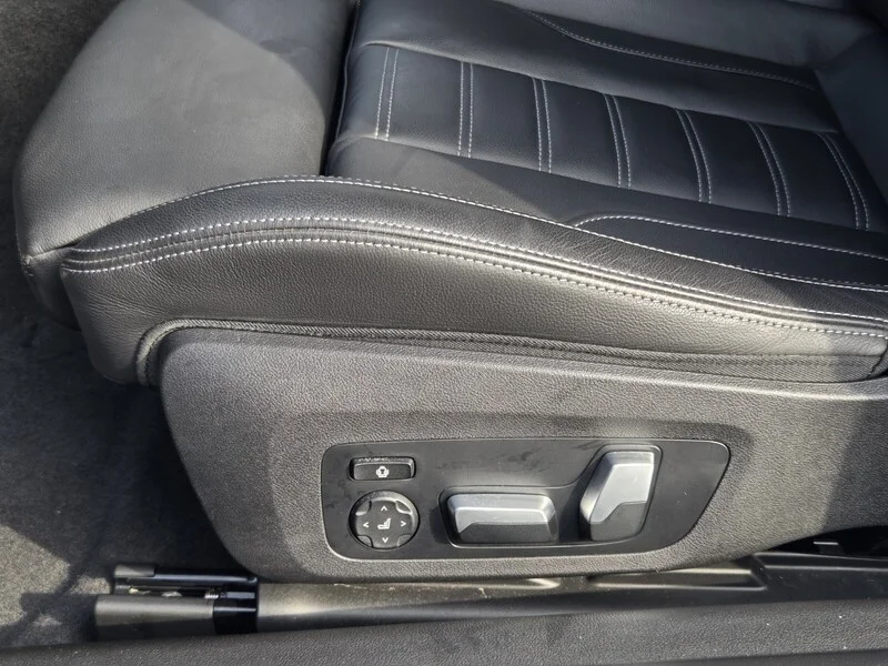 Used 2023 Blue BMW Coupe image 10