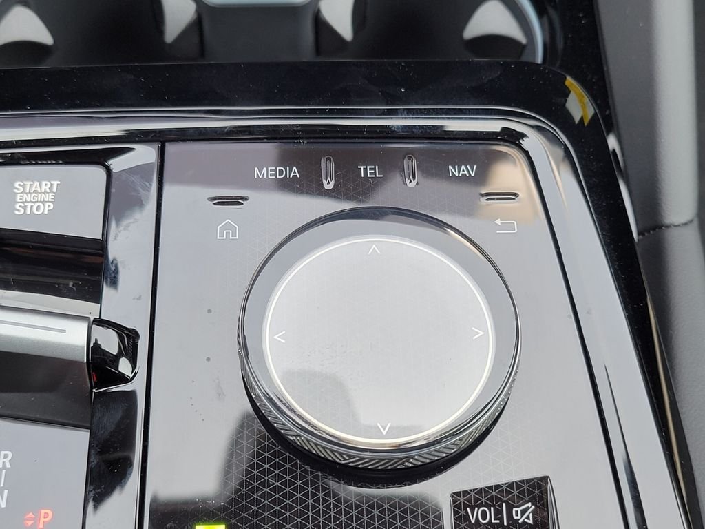 2026 BMW 5 Series 530i - Photo 24