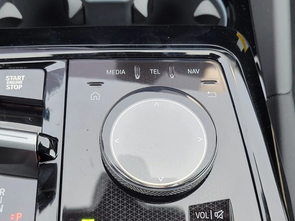 2026 BMW 5 Series 530i - Photo 24