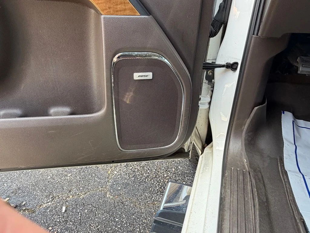 Used 2018 White Chevrolet LTZ image 30