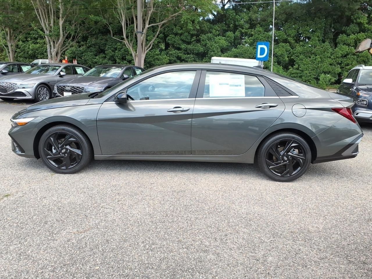 New 2026 Amazon Gray Hyundai SEL Sport image 8