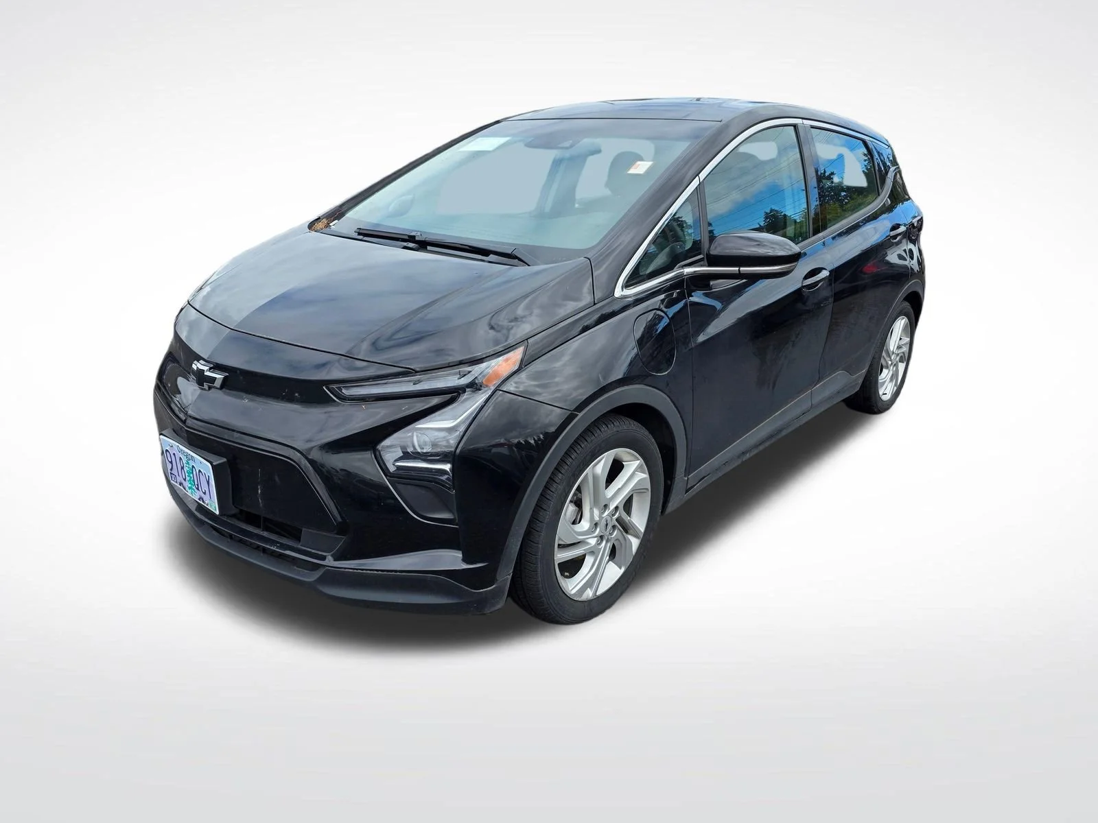 Used 2023 Chevrolet Bolt EV LT with VIN 1G1FW6S01P4167357 for sale in Portland, OR