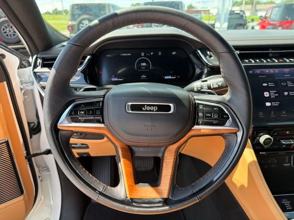 Used 2024 White Jeep Summit Reserve image 53