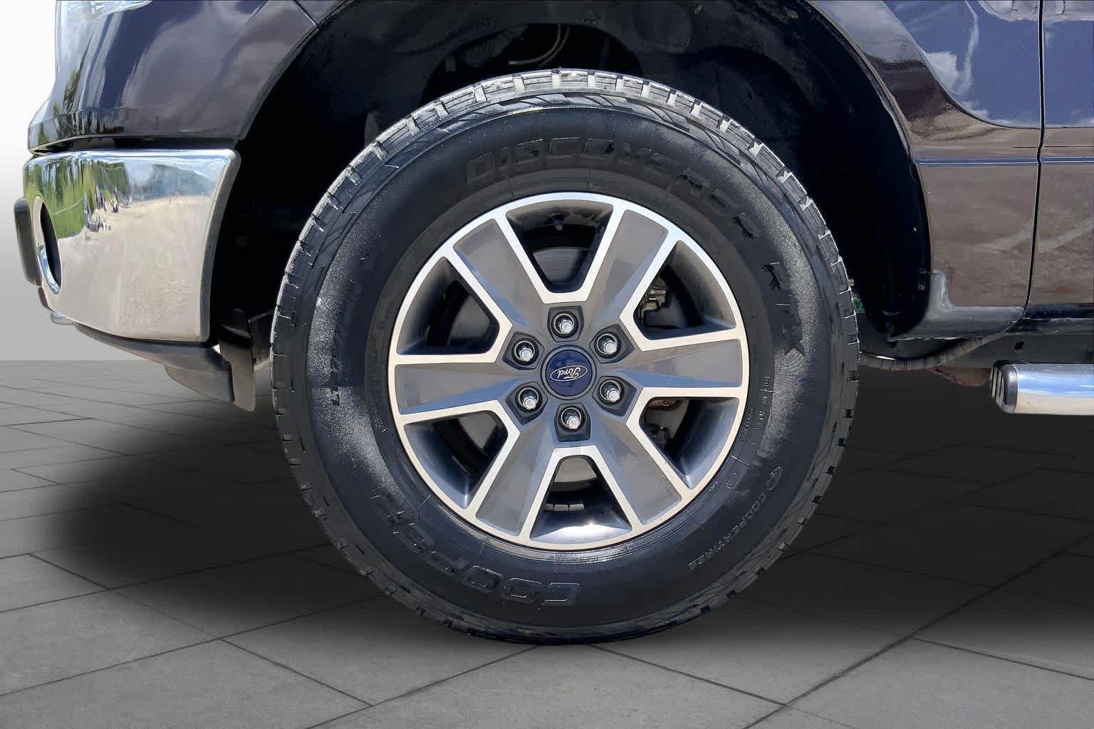 Used 2013 Kodiak Brown Metallic Ford XLT image 11