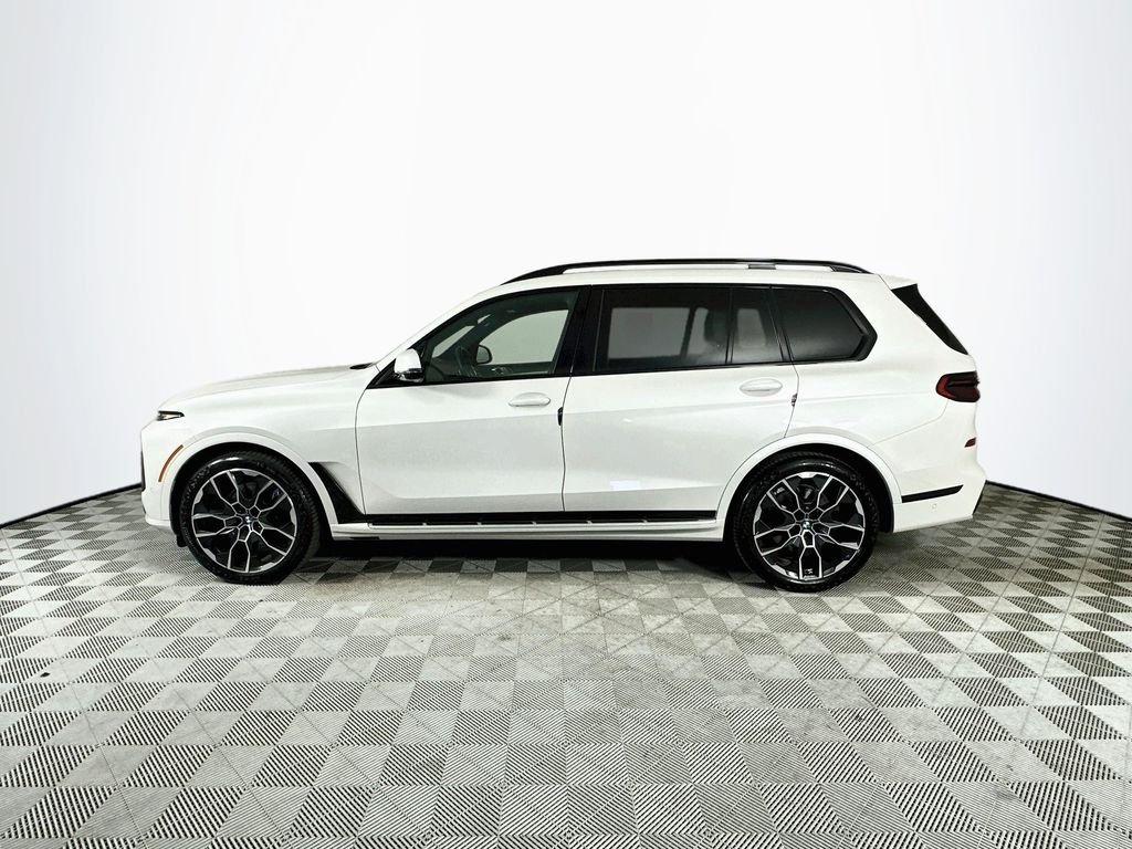 Used 2023 White BMW xDrive40i image 4