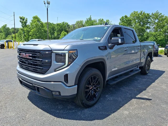 New 2026 Sterling Metallic GMC Elevation image 3