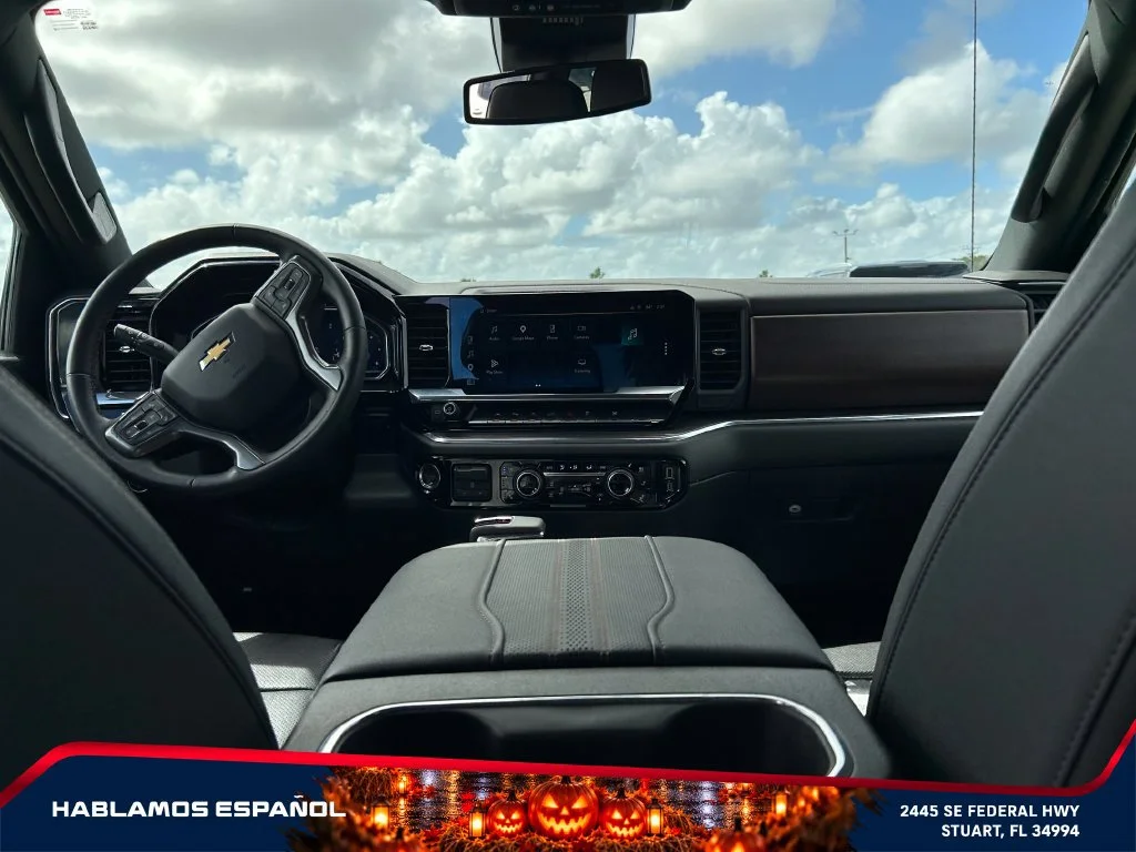 Used 2023 BLACK Chevrolet High Country image 13