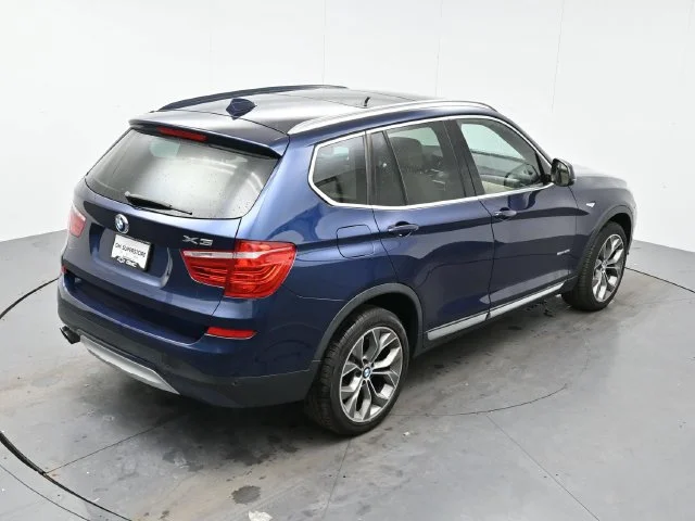 Used 2017 Blue BMW sDrive28i image 23