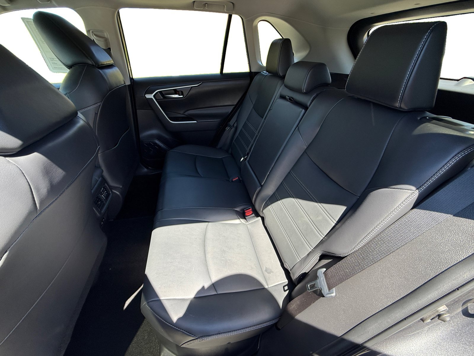 Used 2024 Magnetic Gray Metallic Toyota XLE Premium image 16