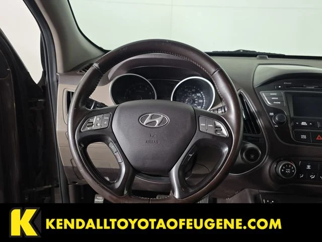 Used 2014 Brown Hyundai SE image 10