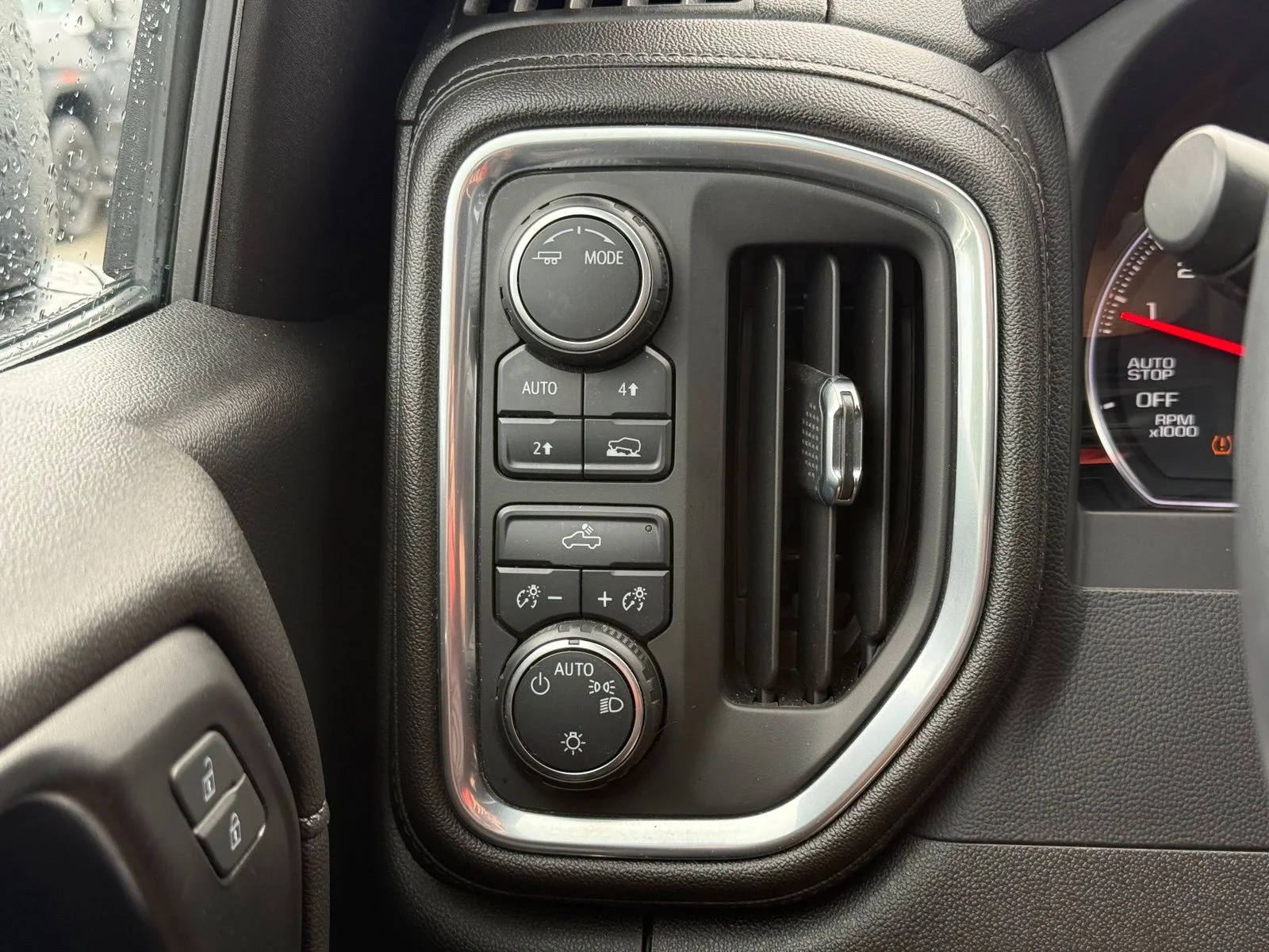 Used 2022 Blue Chevrolet LT image 26