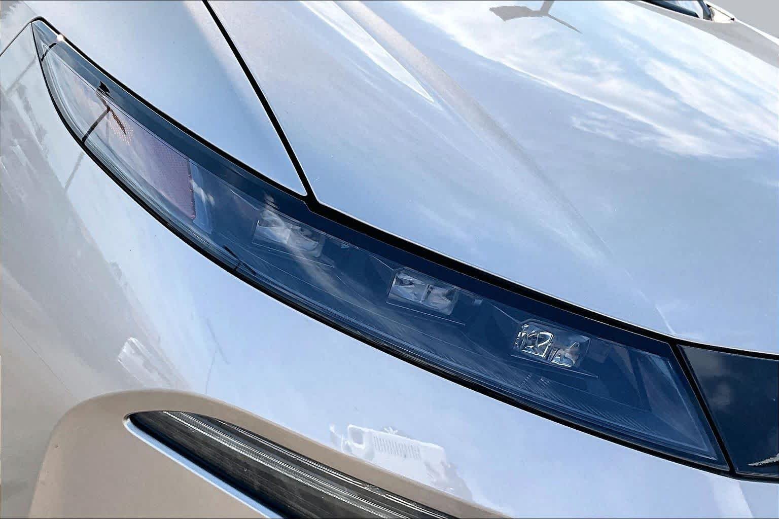 Used 2026 Champagne Silver Metallic Nissan SL image 28