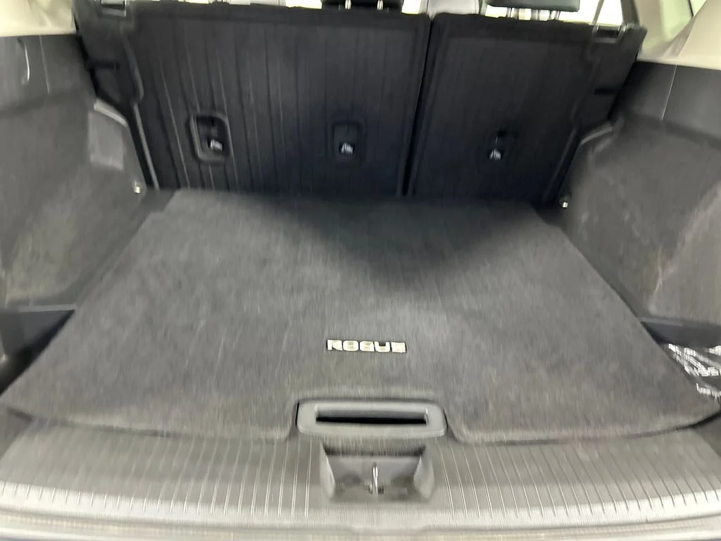 Used 2023 Silver Nissan SV image 20