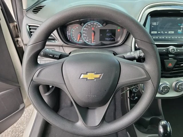 2018 Chevrolet Spark LS - Photo 29