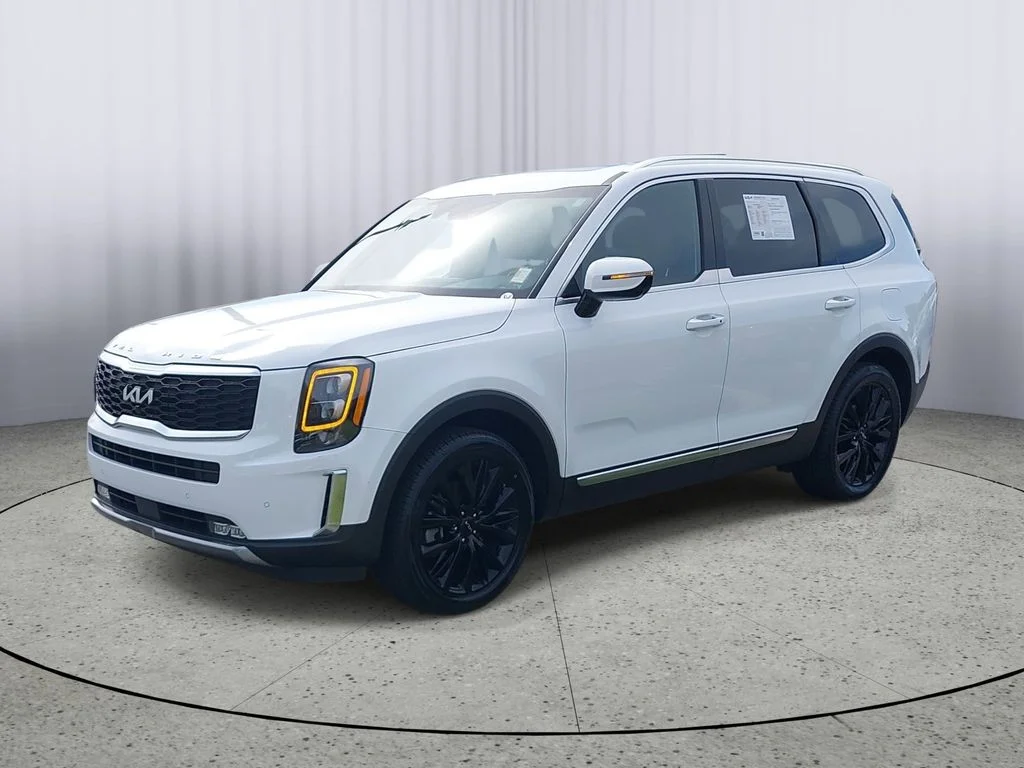 Used 2022 White Kia SX image 7