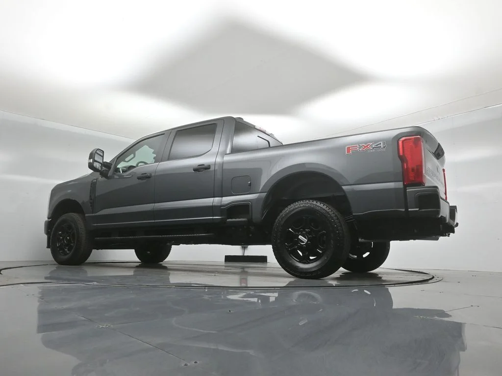 New 2026 Gray Ford XL image 44