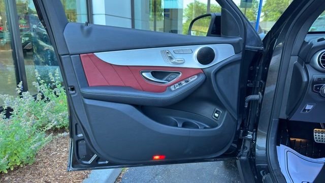 Used 2022 Gray Mercedes-Benz GLC 300 image 16