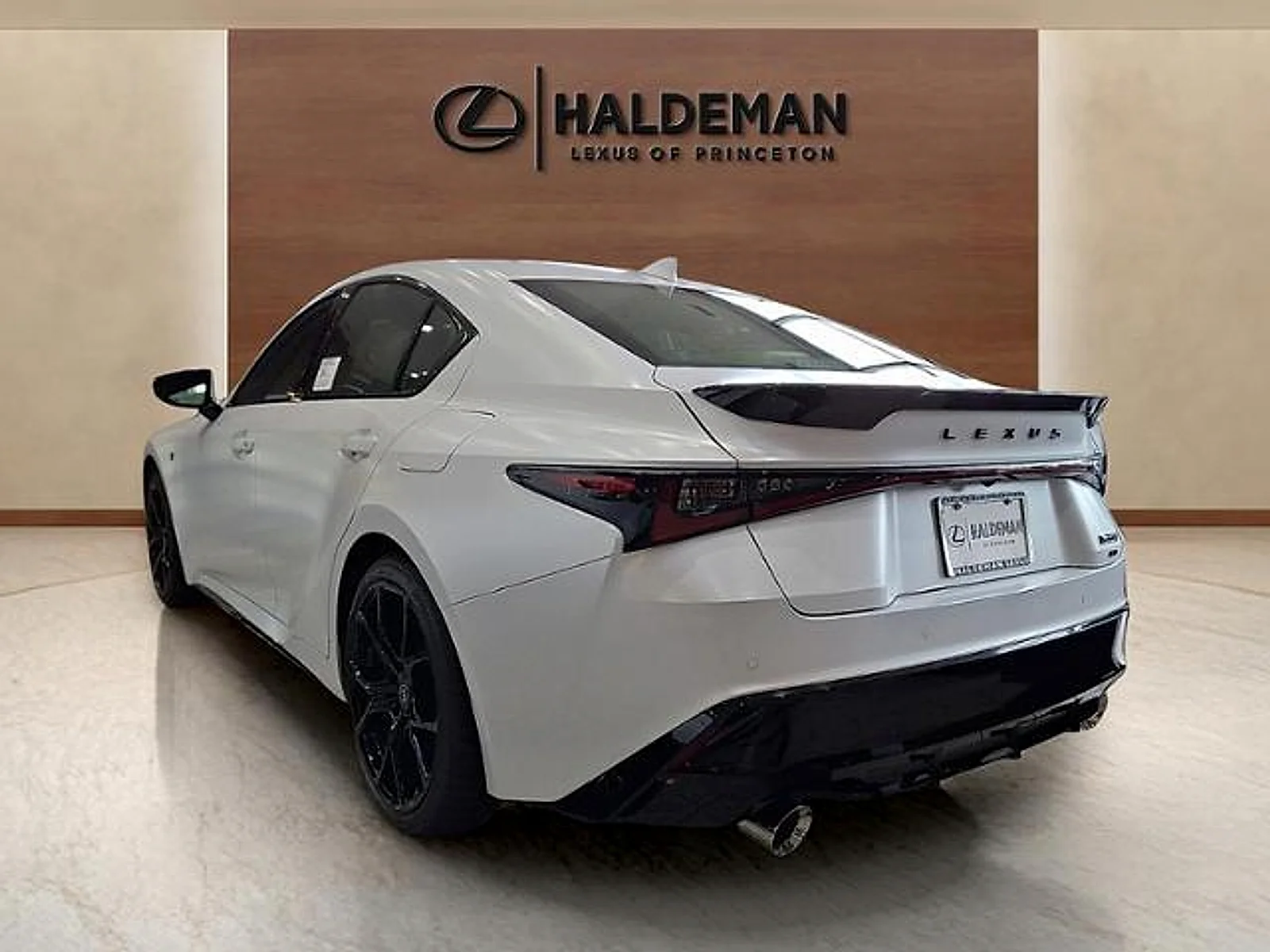 New 2026 HAKUGIN MATTE WHITE Lexus F SPORT image 4