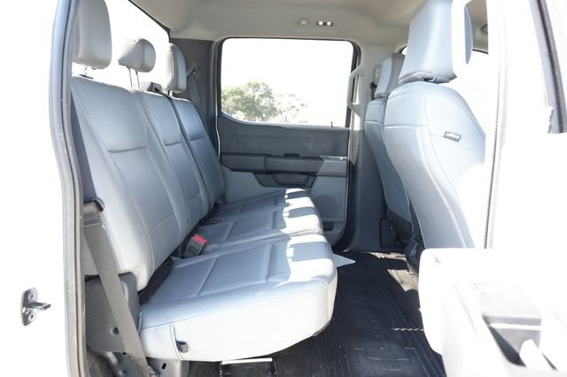 Used 2025 White Ford XL image 23