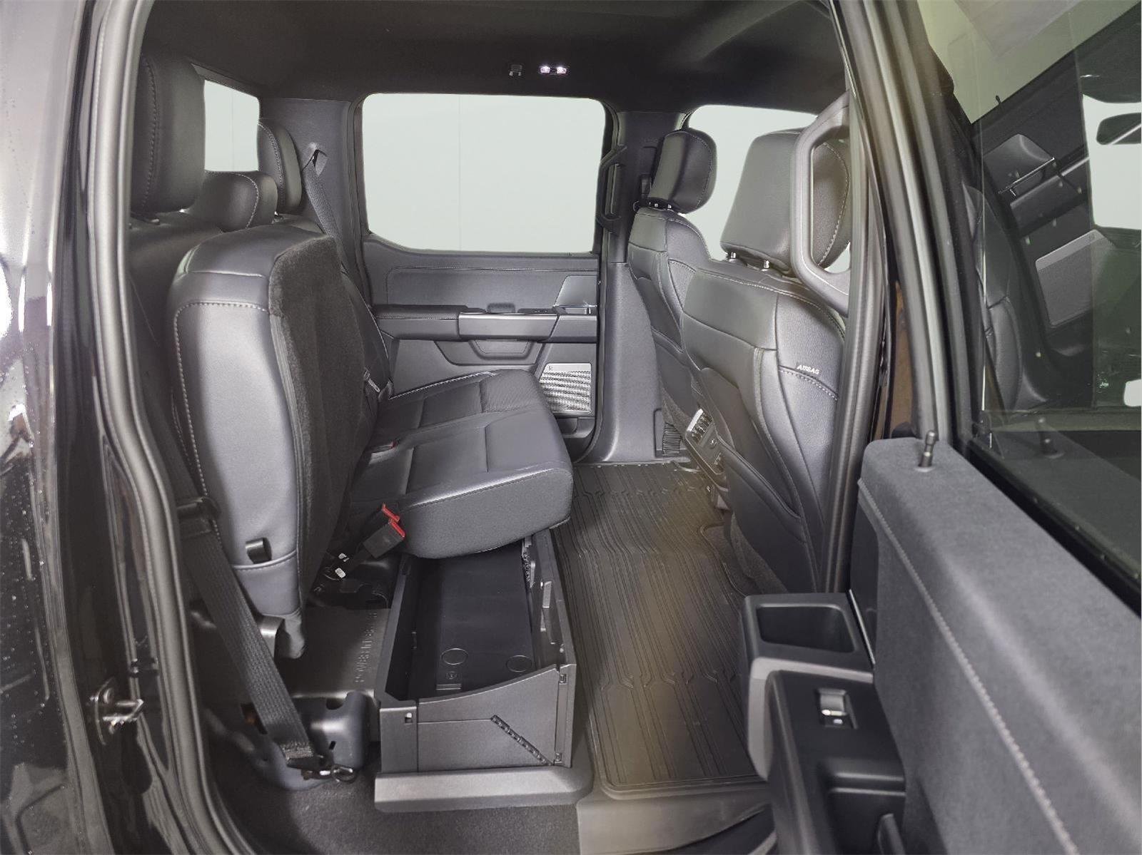 New 2025 Agate Black Metallic Ford Lariat® image 19