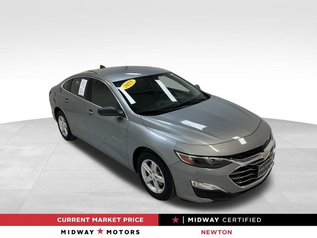 Certified Pre-Owned 2025 Chevrolet Malibu LS 4D Sedan in McPherson