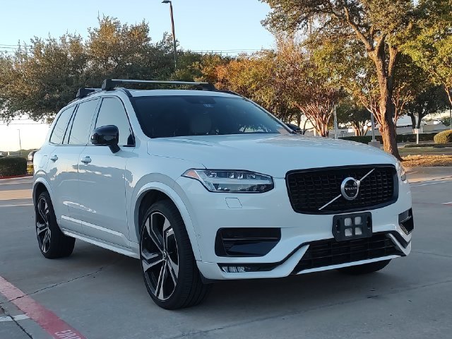 2021 Volvo XC90 R-Design