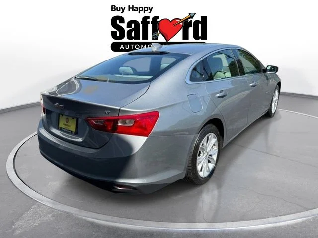 Used 2024 Gray Chevrolet LT image 7