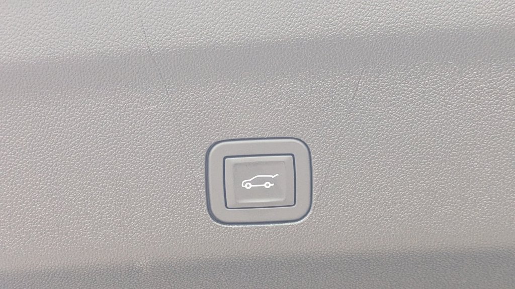 2026 Chevrolet Tahoe High Country - Photo 10