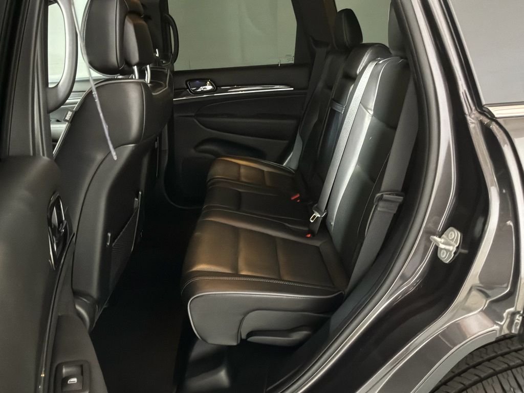 2020 Jeep Grand Cherokee Overland - Photo 14