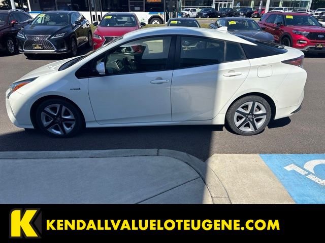 Used 2018 White Toyota Three Touring image 8