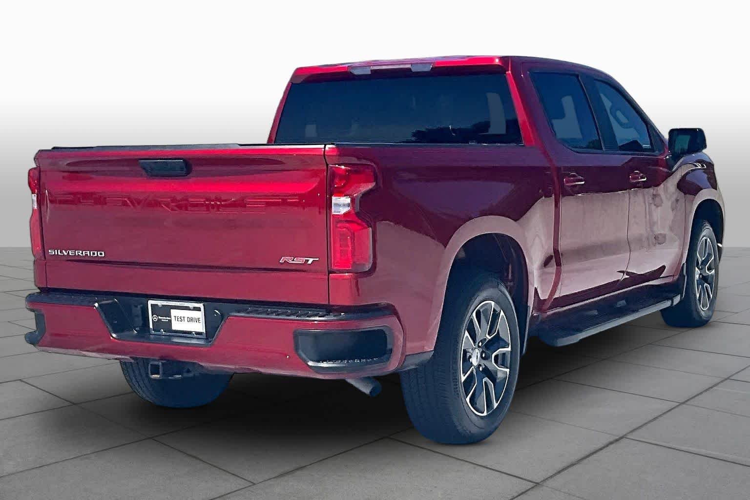 Used 2025 Radiant Red Tintcoat Chevrolet RST image 13